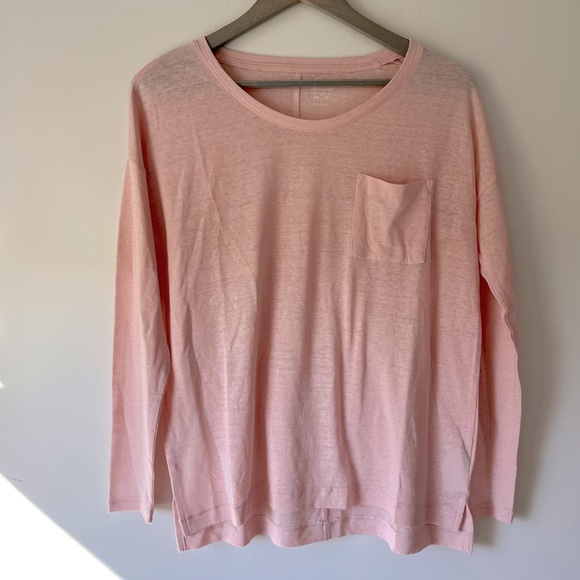 Old Navy Pink Boyfriend Long-Sleeve Tee - Picture 2 of 6